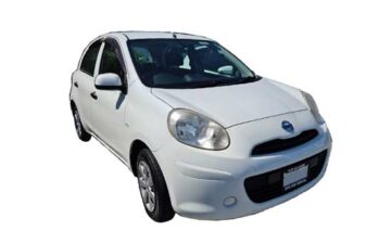 Rent Nissan March Pearl 5735 